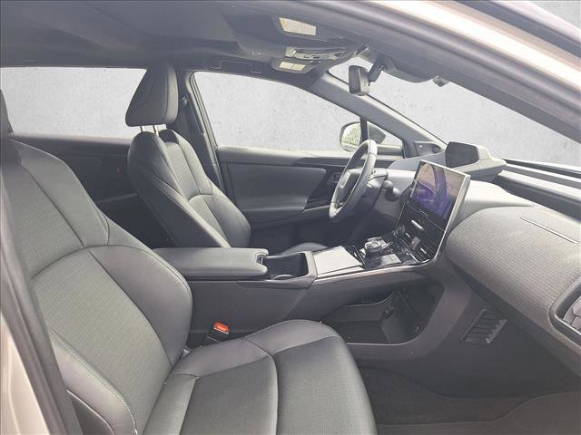 Used 2023 Toyota bZ4X Limited image 20