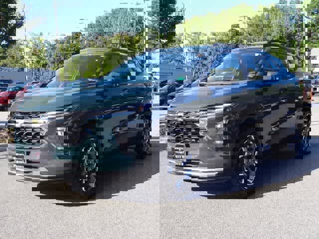 Used 2025 Chevrolet Trax LT
