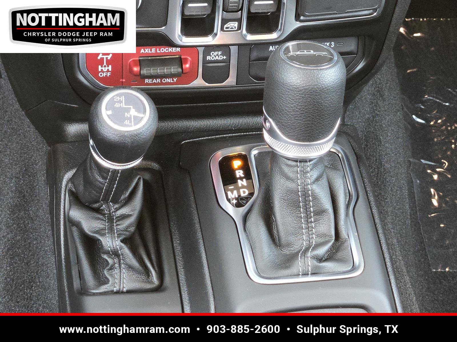 New 2025 Jeep Gladiator Willys image 12