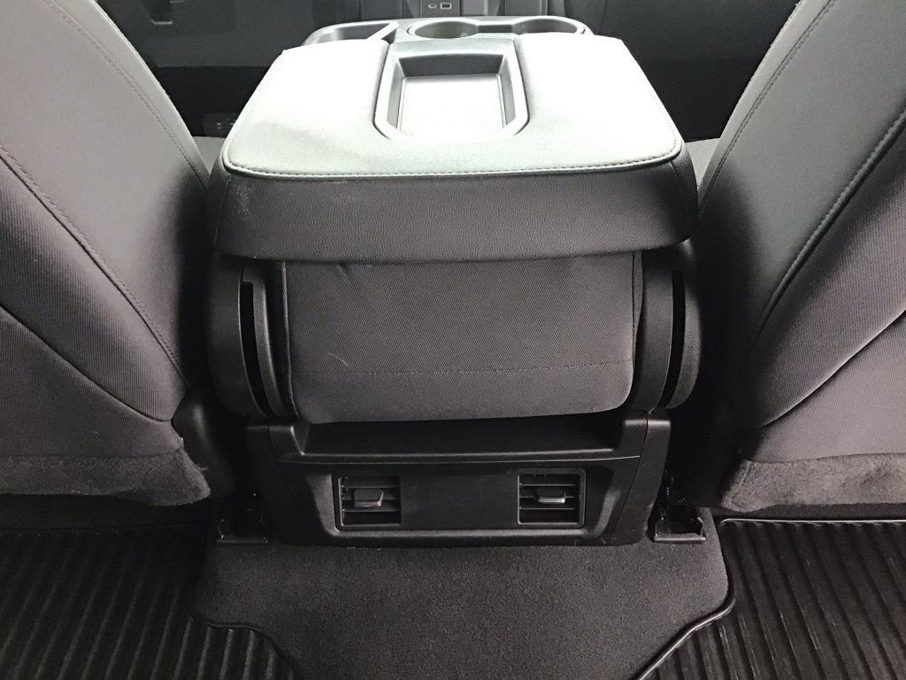 Used 2023 Chevrolet Silverado 1500 Custom image 17