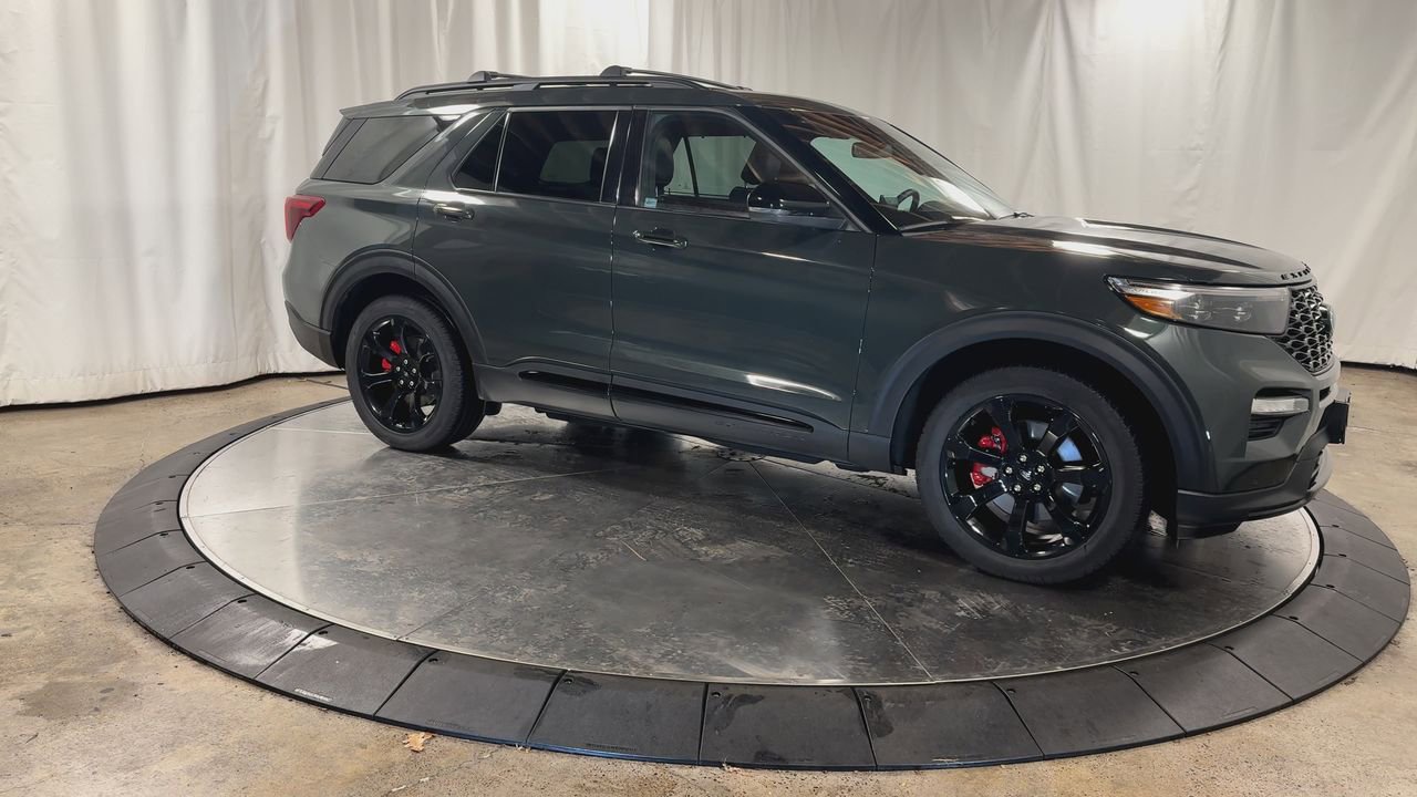 Used 2023 Ford Explorer ST w/ Equipment Group 401A image 3