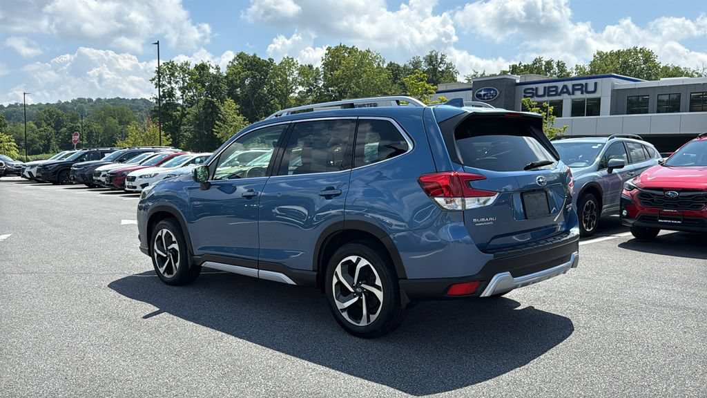 Certified 2023 Subaru Forester Touring AWD/4WD image 8