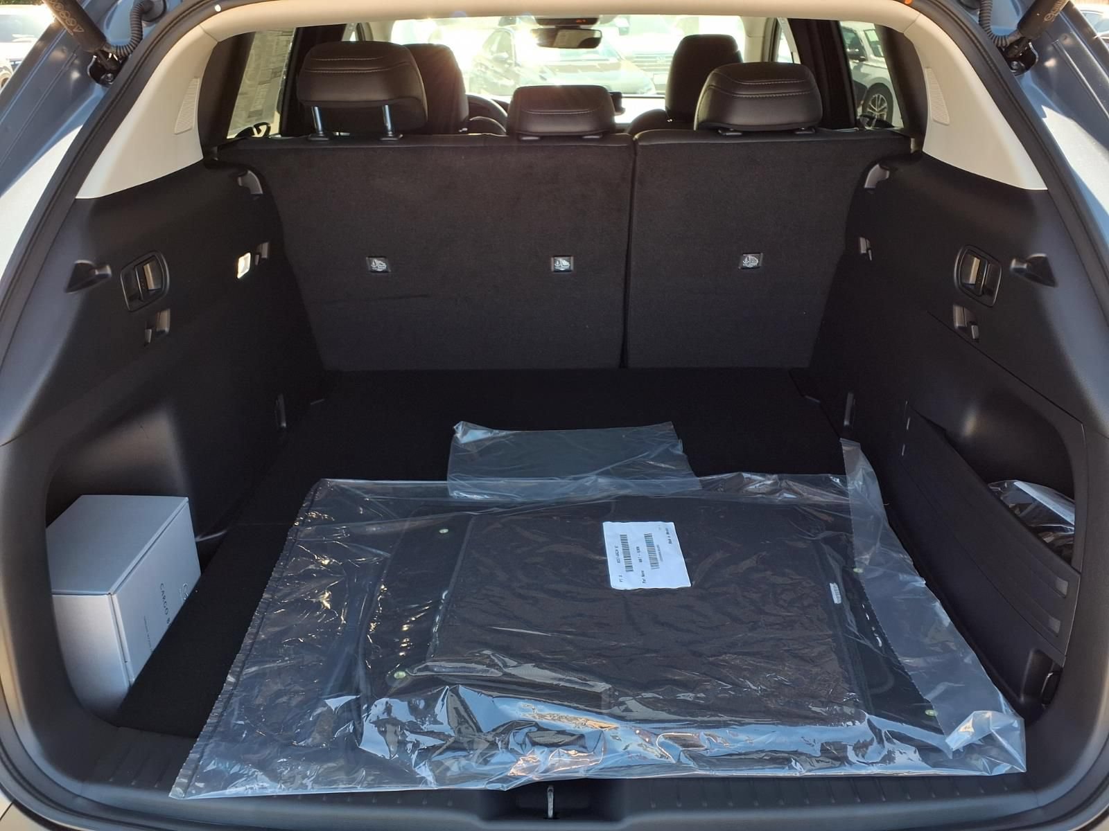 New 2026 MAZDA CX-50 AWD 2.5 Hybrid w/ Cargo Package image 6