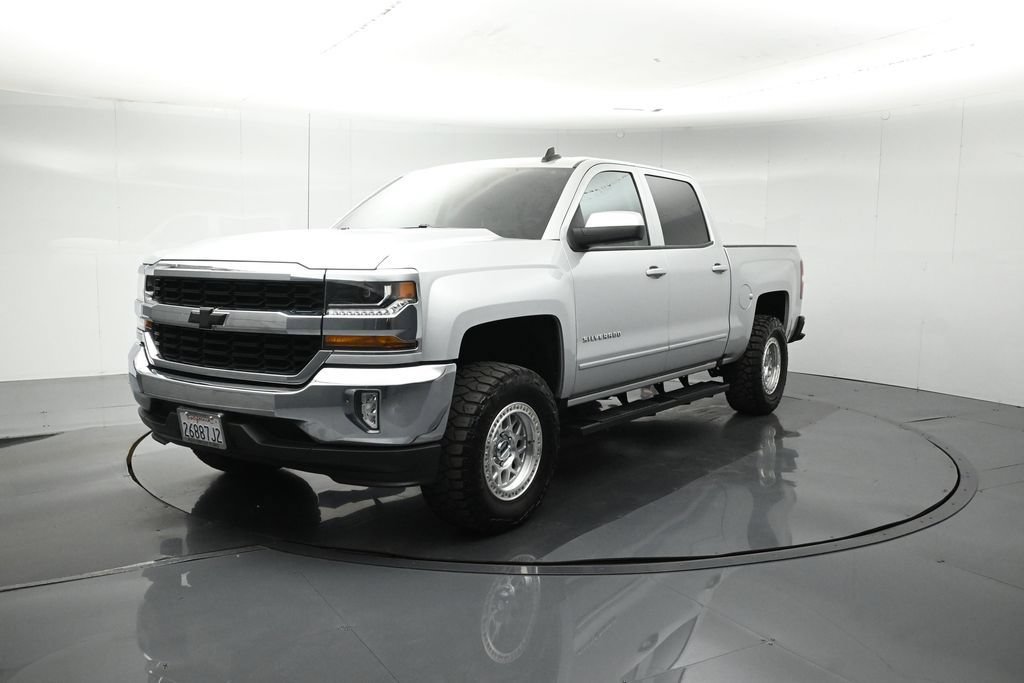 Used 2017 Chevrolet Silverado 1500 LT w/ All Star Edition RWD image 5