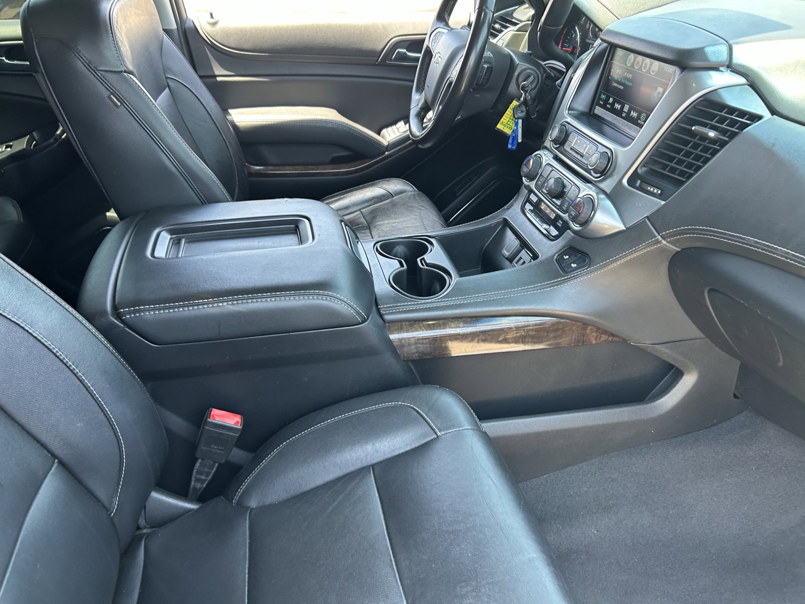 Used 2020 Chevrolet Suburban LT AWD/4WD image 12