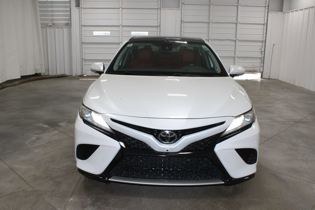 Used 2019 Toyota Camry XSE w/ Driver Assist Package FWD image 3