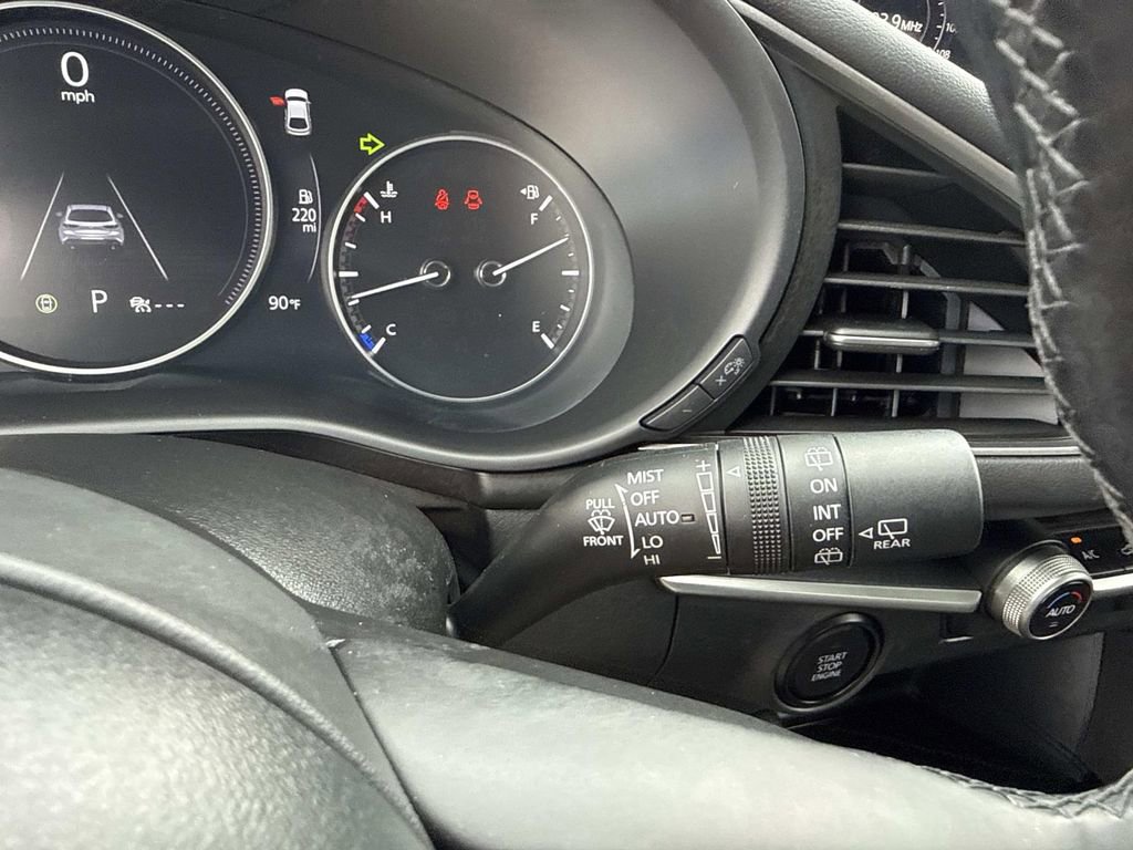 Certified 2025 MAZDA MAZDA3 s Sport FWD image 39