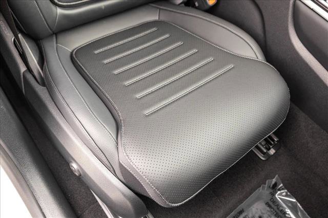 Certified 2026 Mercedes-Benz GLC 300 4MATIC image 29