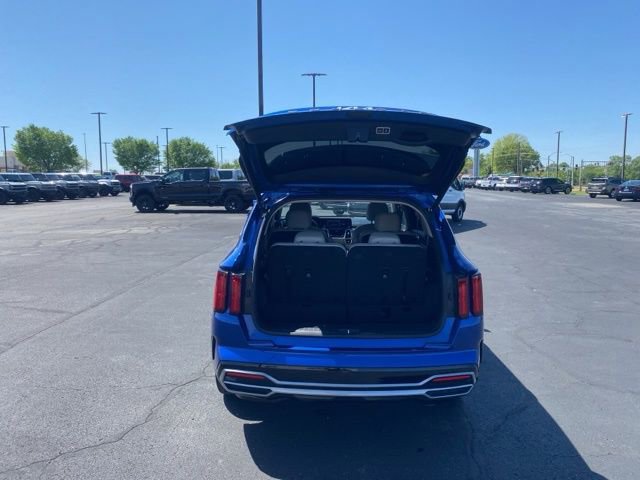 Used 2022 Kia Sorento SX image 5