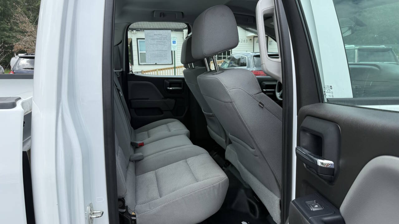 Used 2014 GMC Sierra 1500 SLT w/ SLT Preferred Package AWD/4WD image 15