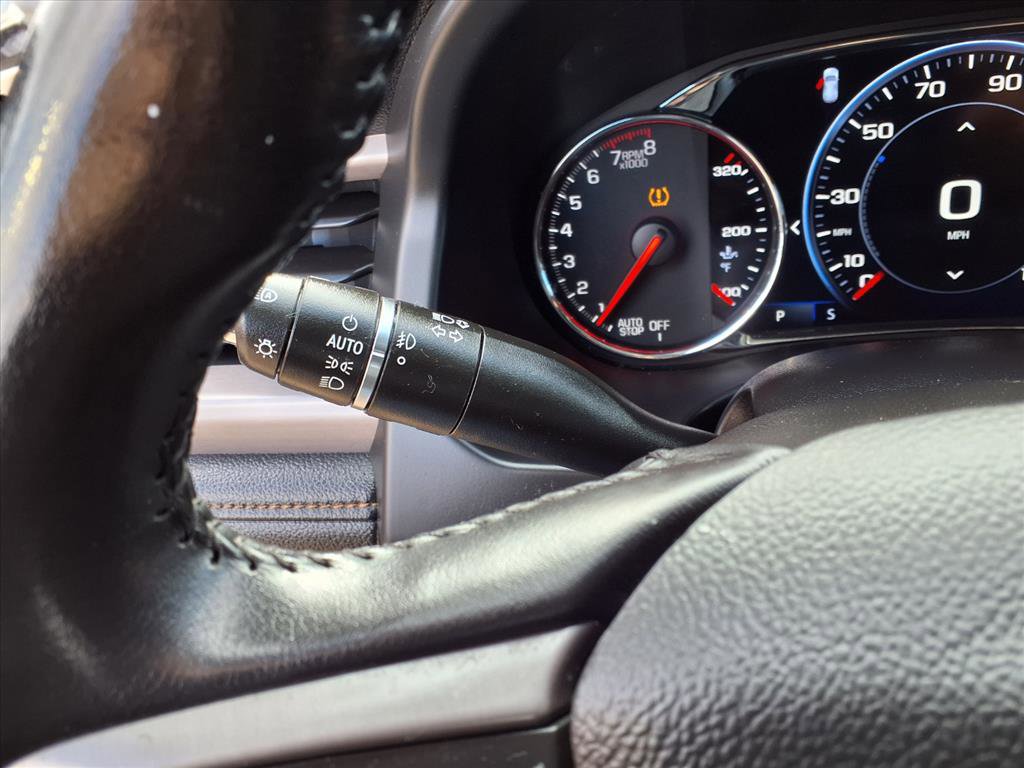 Used 2022 GMC Acadia AT4 w/ Technology Package image 15