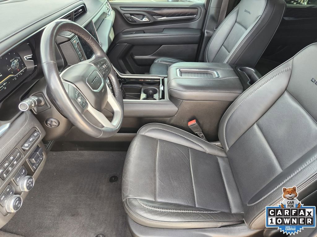 Used 2022 GMC Yukon XL Denali w/ Denali Premium Package image 19