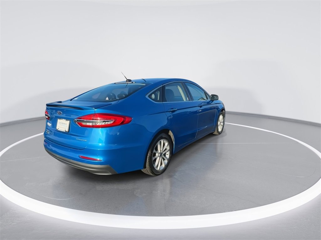 Used 2019 Ford Fusion Energi Titanium image 8