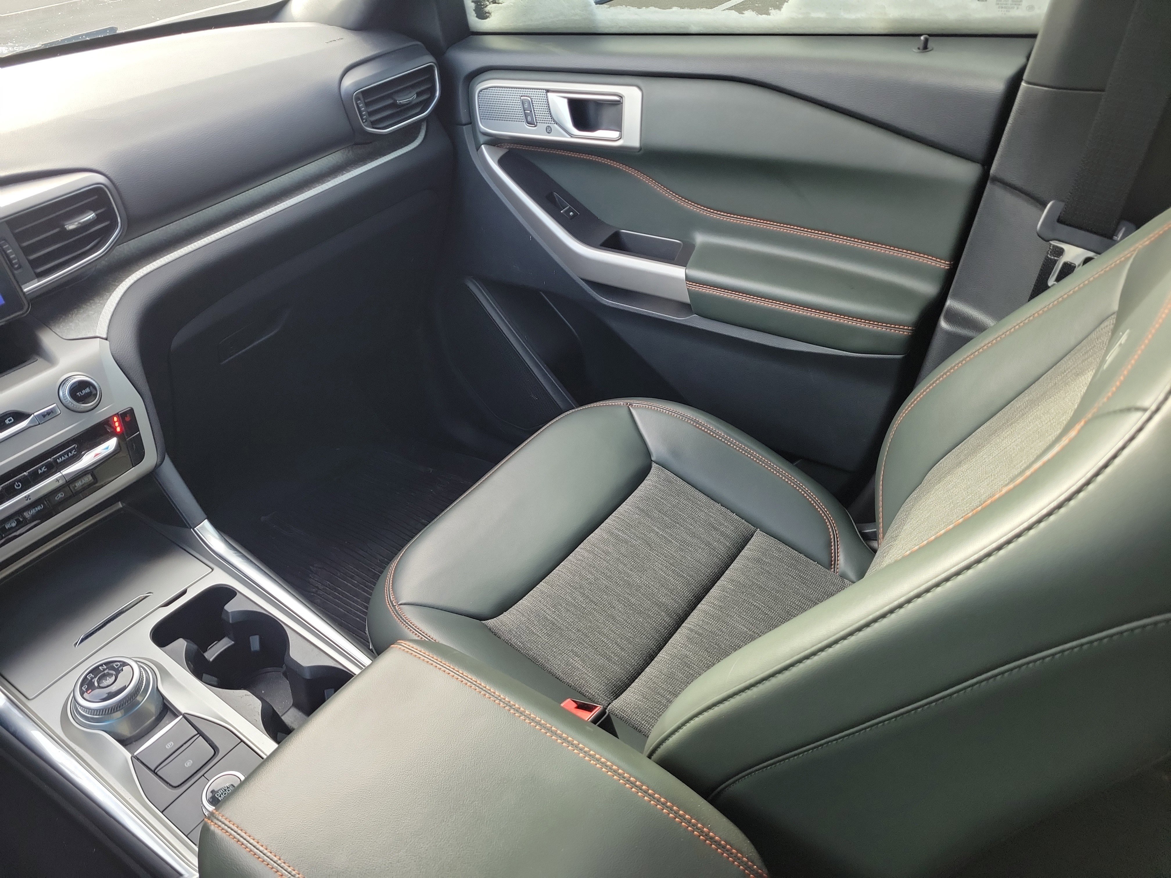 Used 2022 Ford Explorer Timberline w/ Timberline Technology Package image 19