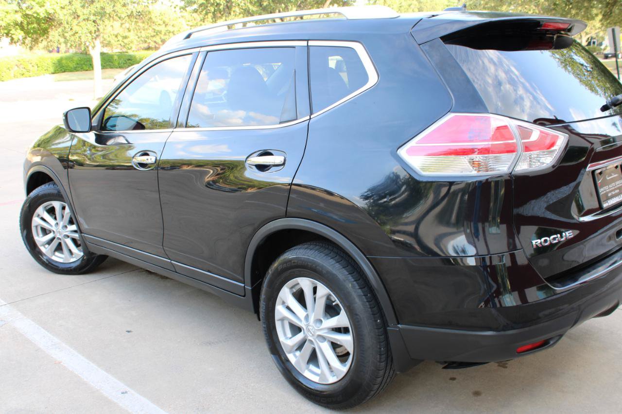 Used 2016 Nissan Rogue SV FWD image 17