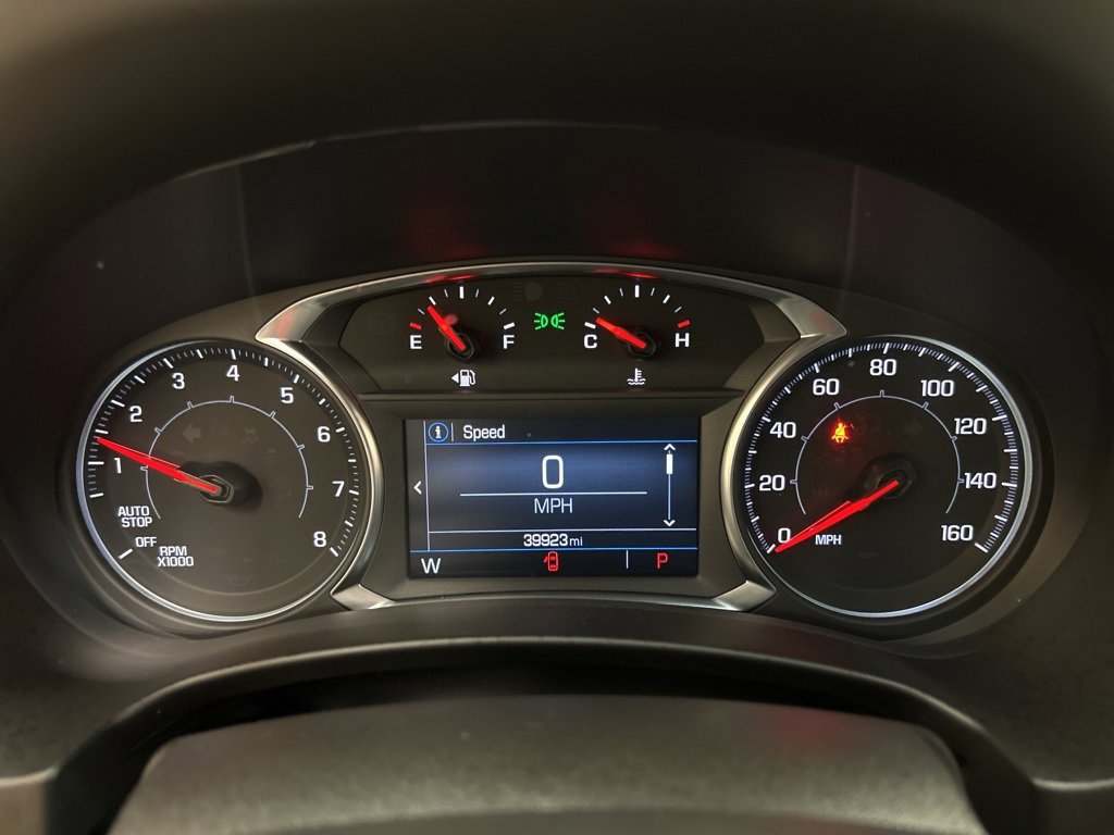 Used 2024 GMC Terrain SLE image 19