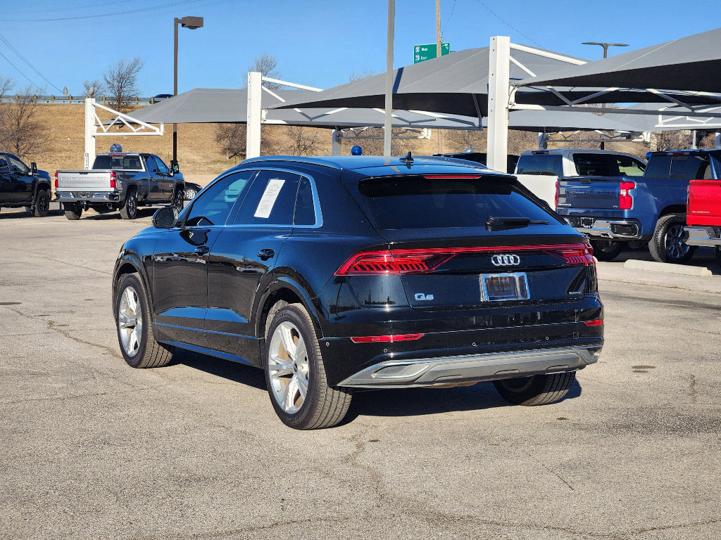 Used 2022 Audi Q8 Premium Plus image 5