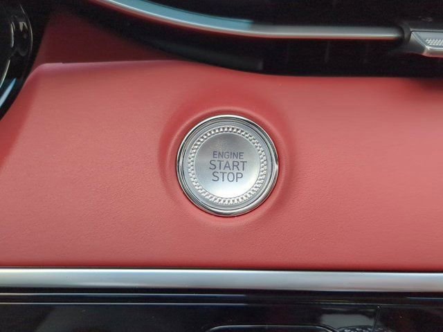 Used 2025 Genesis GV70 3.5T Sport image 30