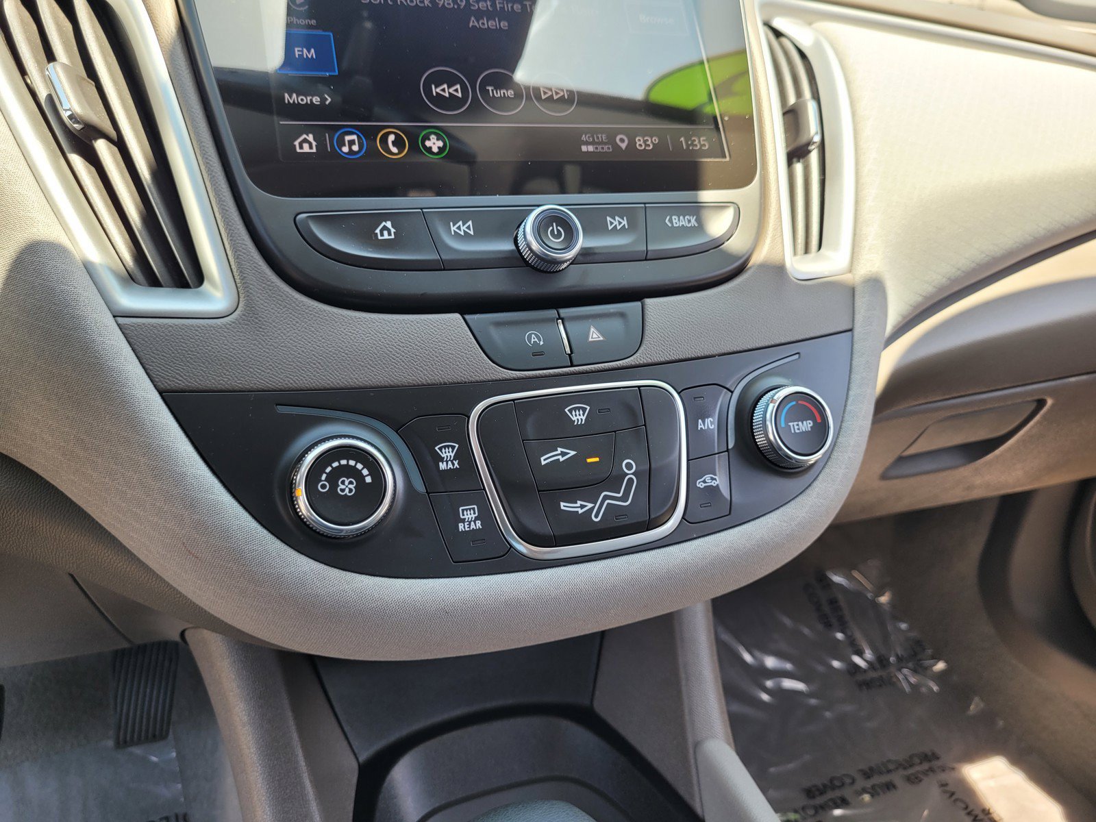 Used 2023 Chevrolet Malibu LS FWD image 19