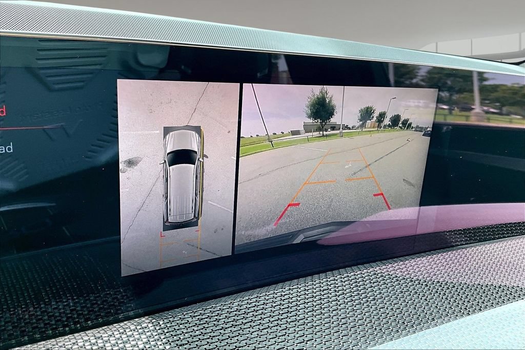 Certified 2025 Cadillac Escalade V AWD/4WD image 23