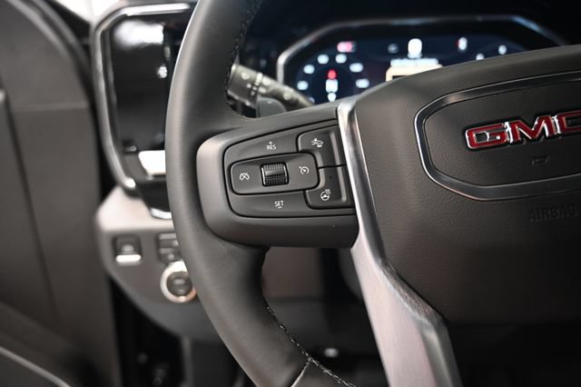 New 2026 GMC Sierra 1500 SLT w/ SLT Premium Package AWD/4WD image 25