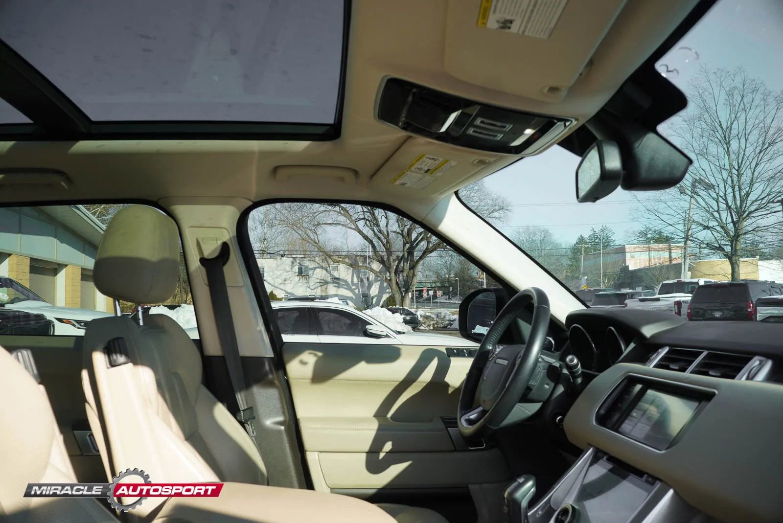 Used 2014 Land Rover Range Rover Sport image 35