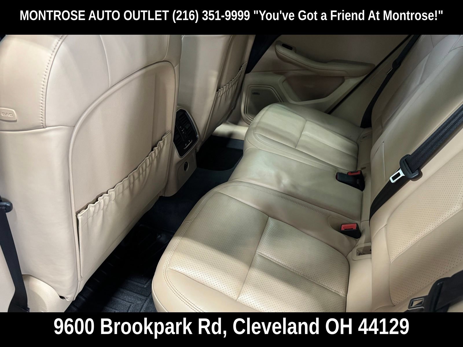 Used 2020 Porsche Macan AWD/4WD image 38