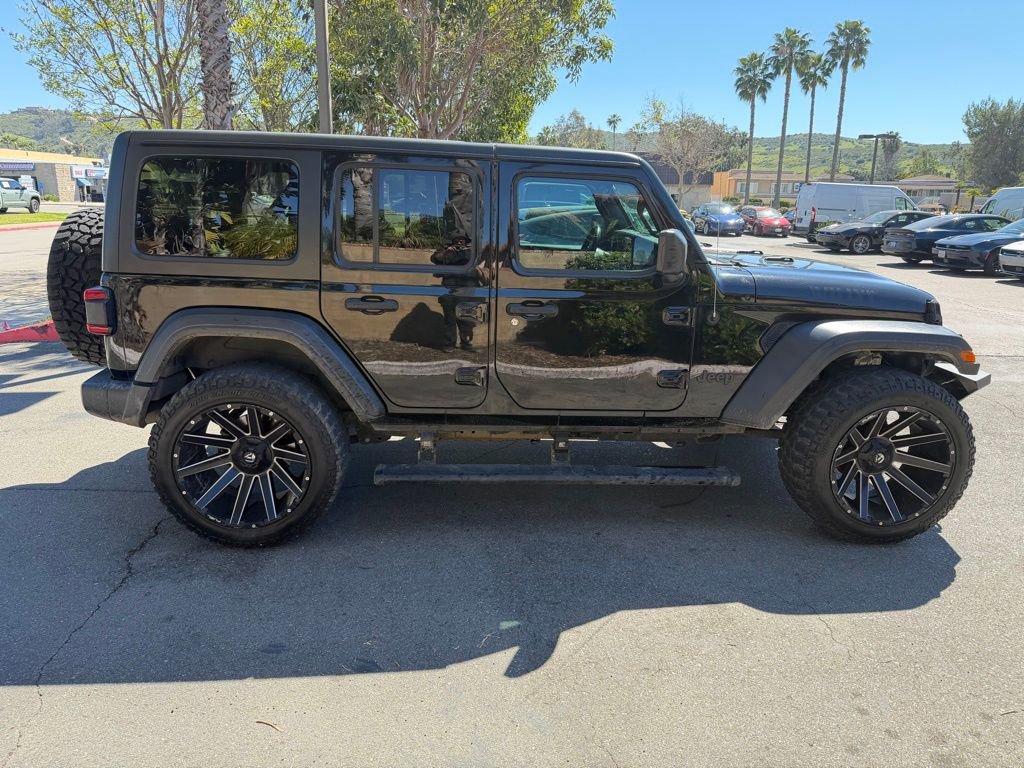 Used 2021 Jeep Wrangler Unlimited Willys image 8