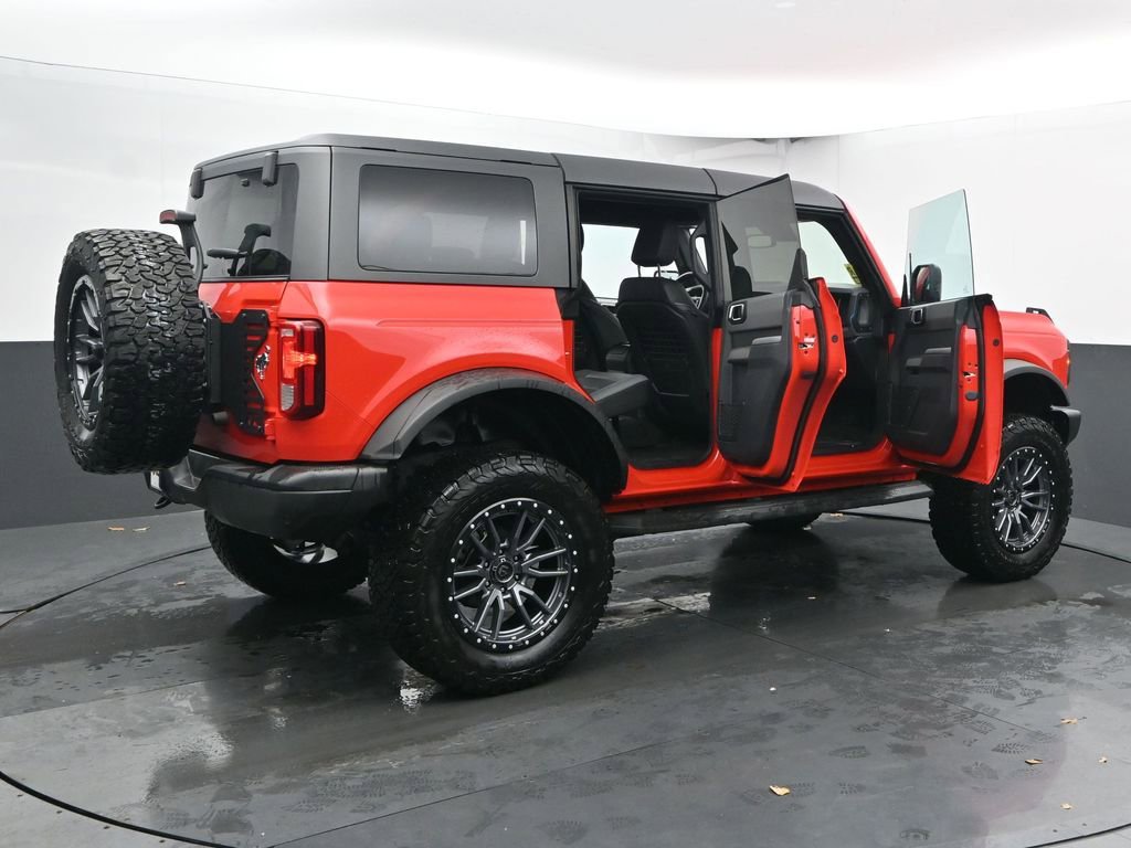 Used 2023 Ford Bronco Black Diamond image 40