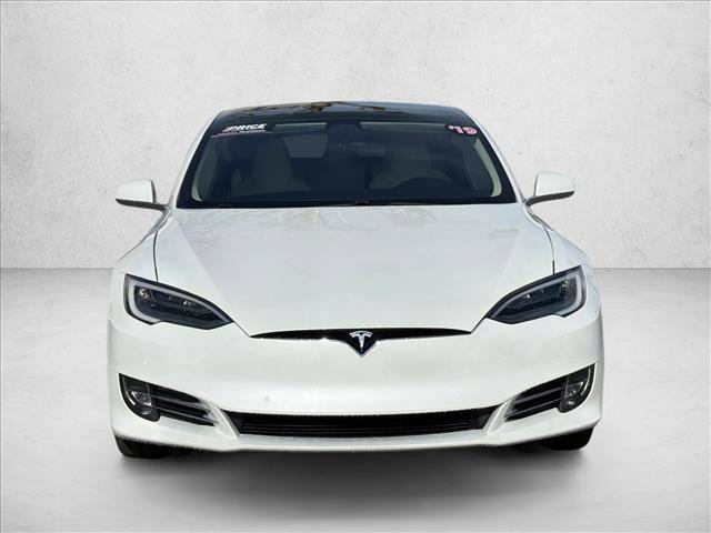 Used 2019 Tesla Model S Performance image 2