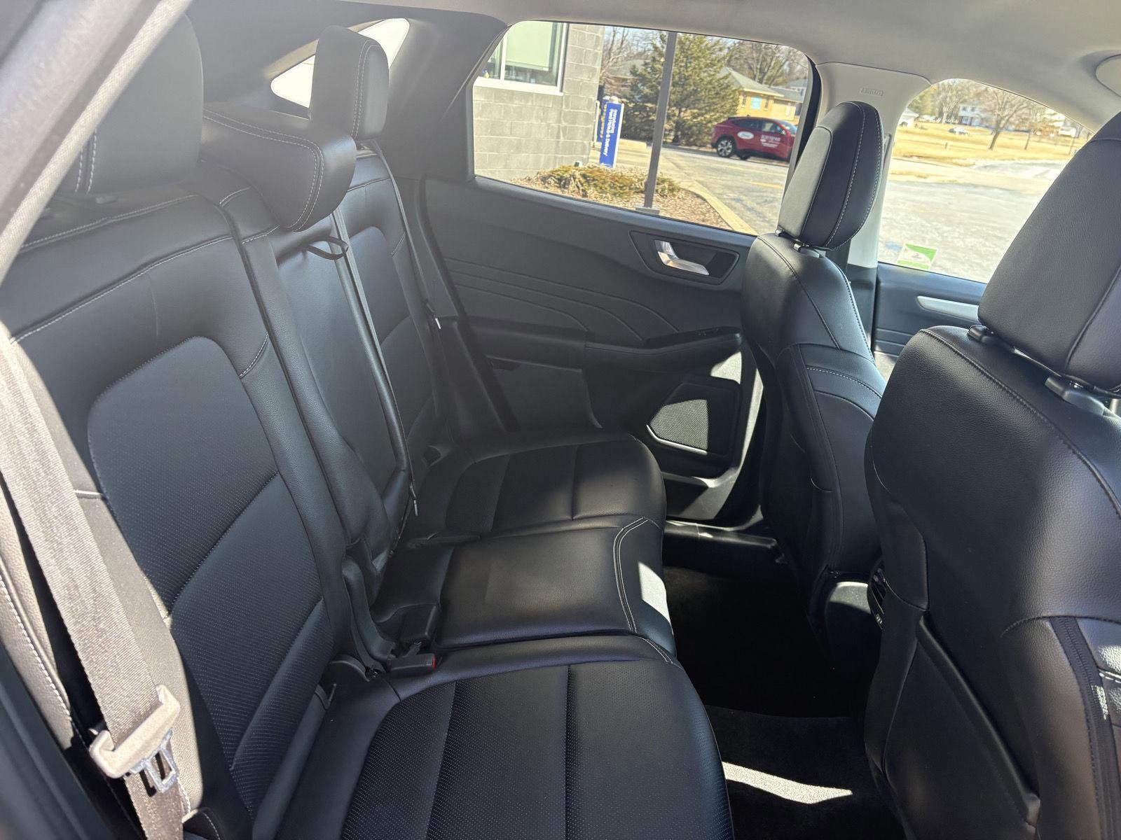 Used 2022 Ford Escape SEL w/ Class II Trailer Tow Package image 20