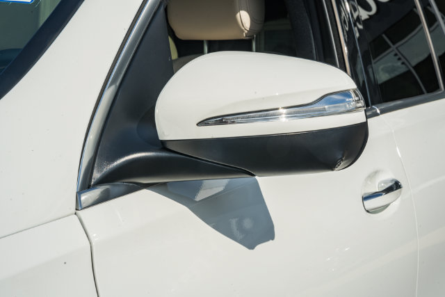 Certified 2025 Mercedes-Benz GLS 450 4MATIC image 18
