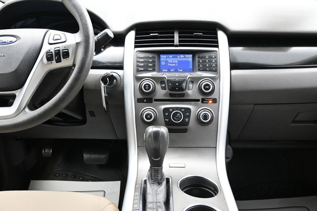 Used 2013 Ford Edge SE FWD image 17