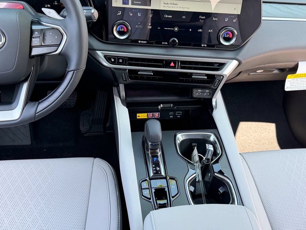 New 2026 Lexus RX 350 w/ Convenience Package AWD/4WD image 9