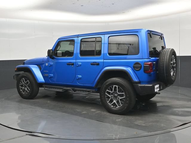 Used 2024 Jeep Wrangler Unlimited Sahara w/ Technology Group AWD/4WD image 35