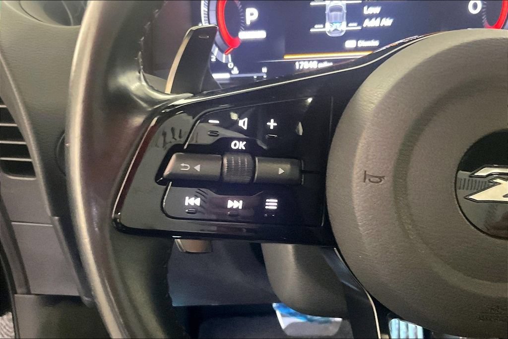 Used 2025 Nissan Z Performance w/ Floor Mat Package RWD image 23