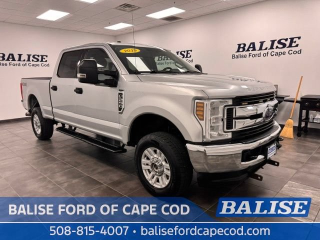 Used 2019 Ford F250 XLT w/ Snow Plow Prep Package AWD/4WD image 1