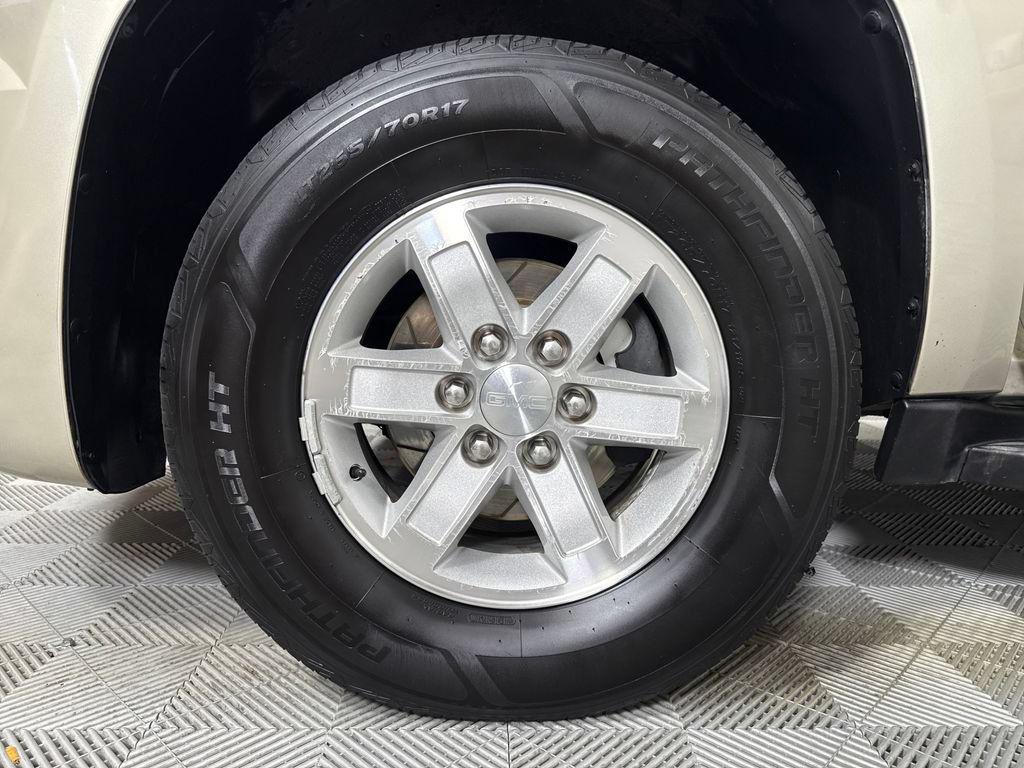 Used 2014 GMC Yukon XL SLT RWD image 19