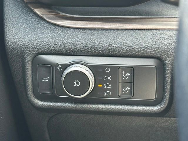 Used 2020 Ford Explorer Limited AWD/4WD image 19