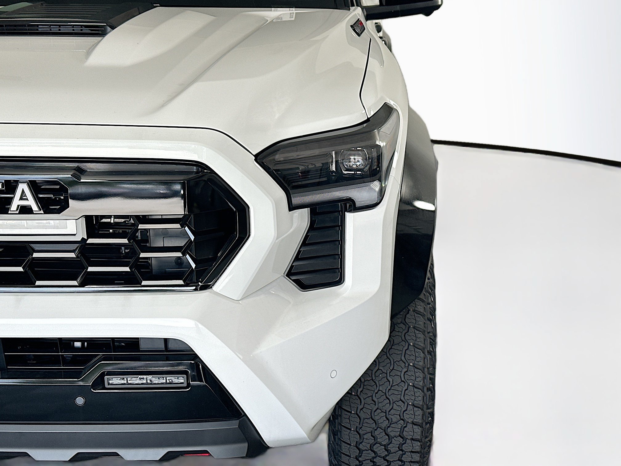 New 2026 Toyota Tacoma TRD Pro AWD/4WD image 9