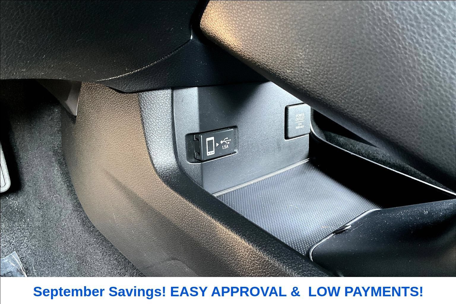 Used 2018 Honda Civic Touring image 16