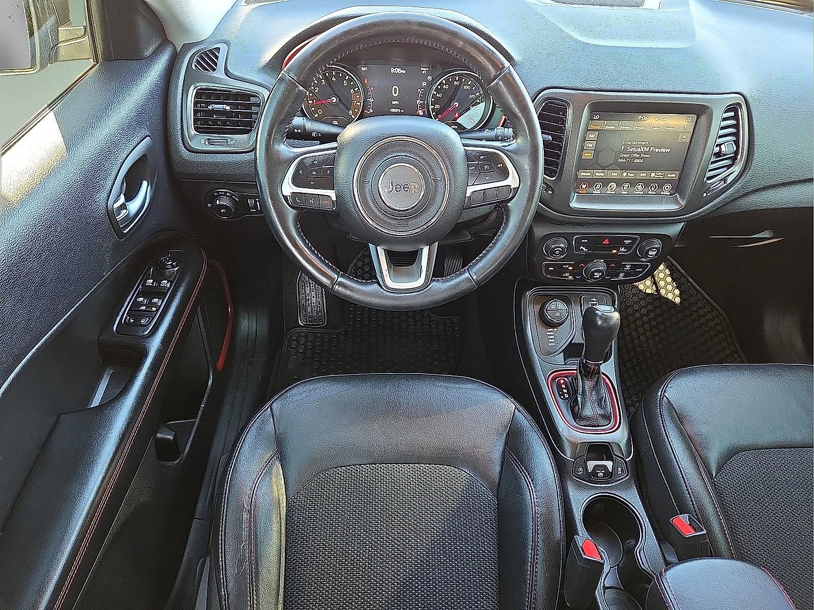 Used 2018 Jeep Compass Trailhawk image 11