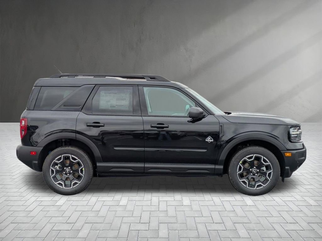 New 2025 Ford Bronco Sport Outer Banks w/ Outer Banks Tech Package+ image 11