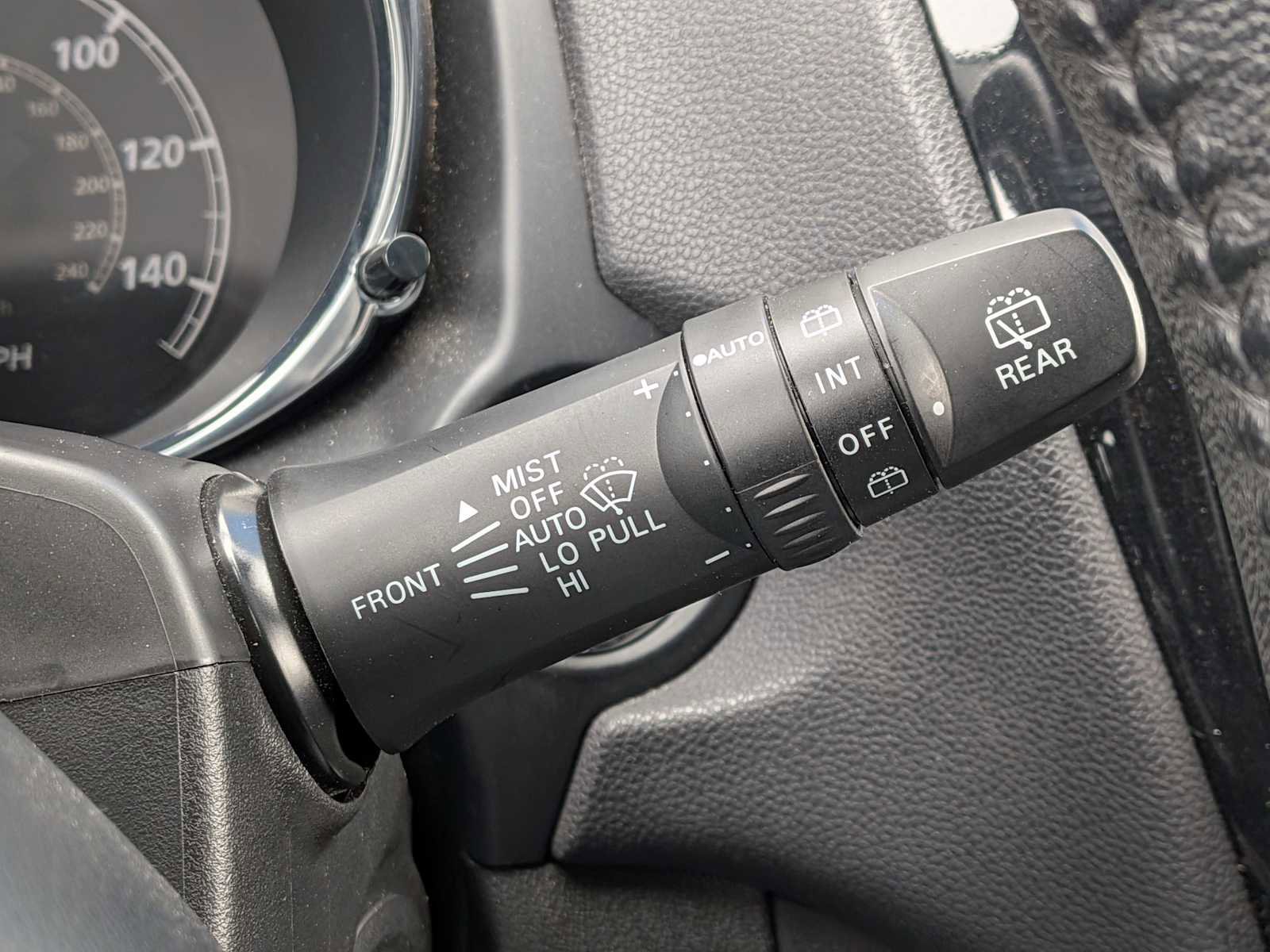 Used 2024 Mitsubishi Outlander Sport SE AWD/4WD image 21