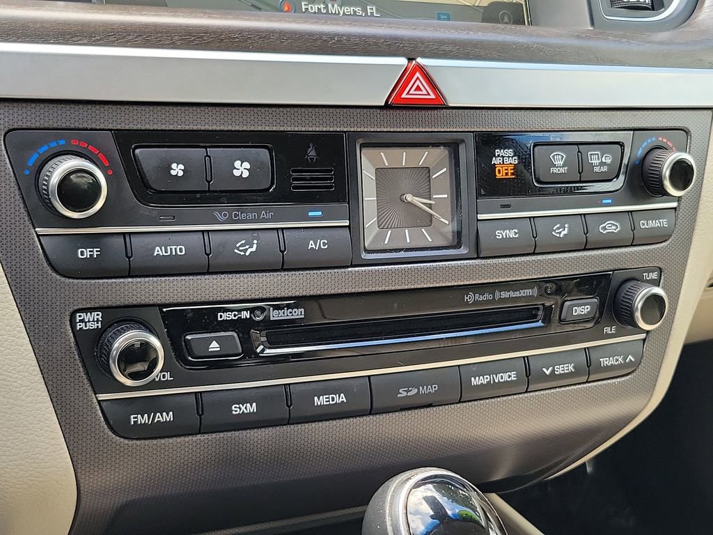 Used 2017 Genesis G80 3.8 w/ Option Group 03 image 30