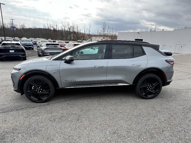 New 2026 Chevrolet Equinox EV RS image 2