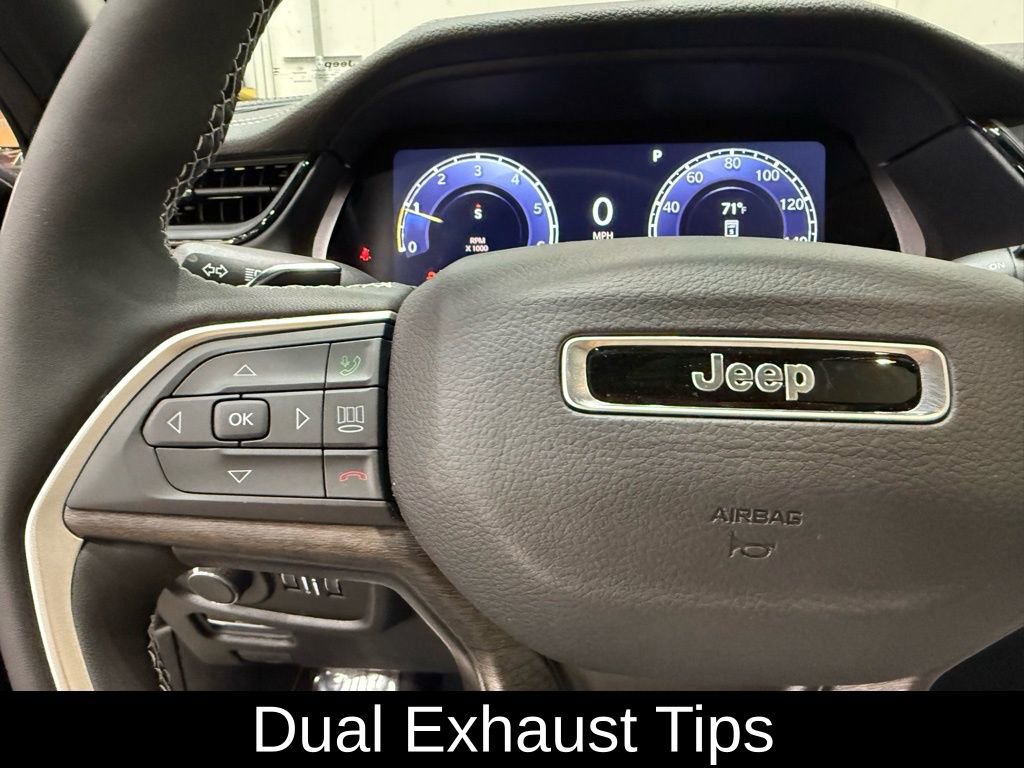 New 2026 Jeep Grand Cherokee Laredo image 32