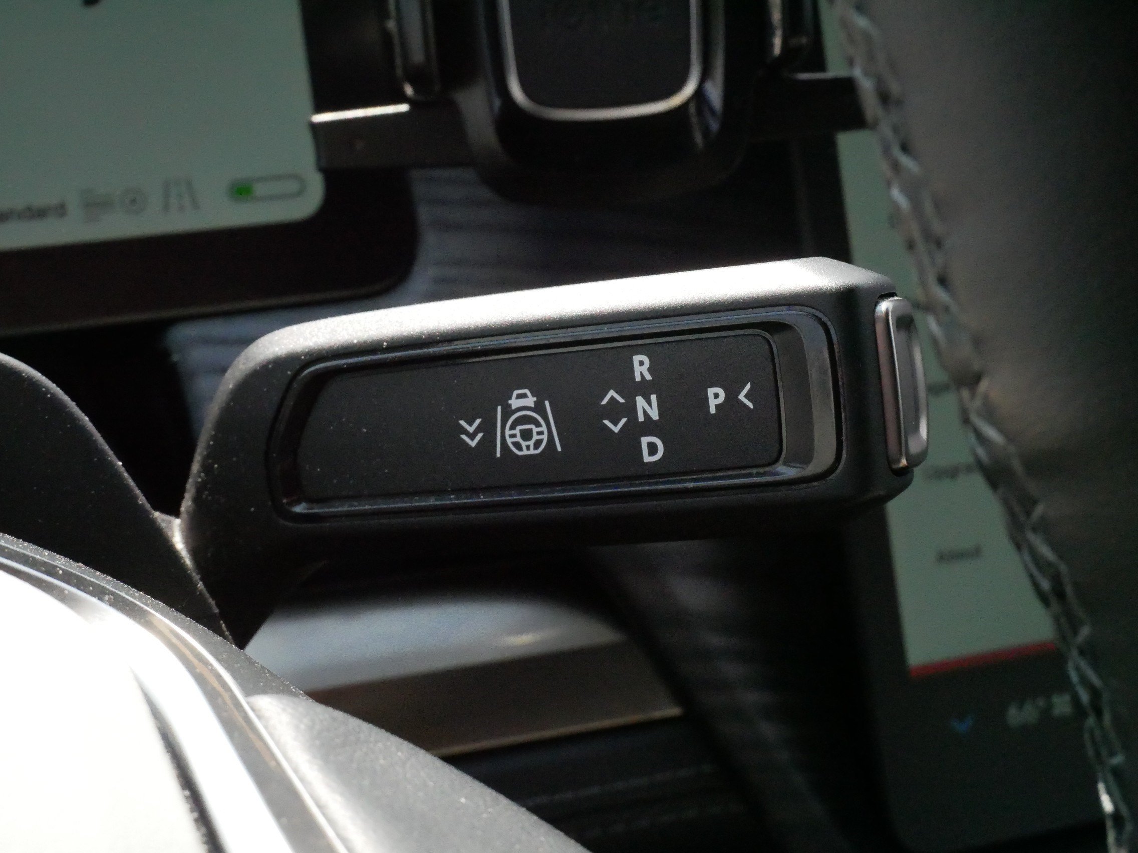 Used 2023 Rivian R1S Adventure AWD/4WD image 25