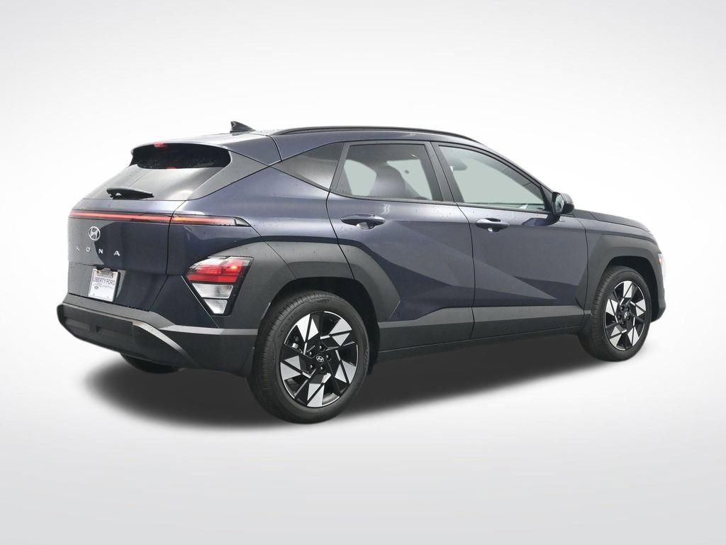 Used 2025 Hyundai Kona SEL FWD image 6