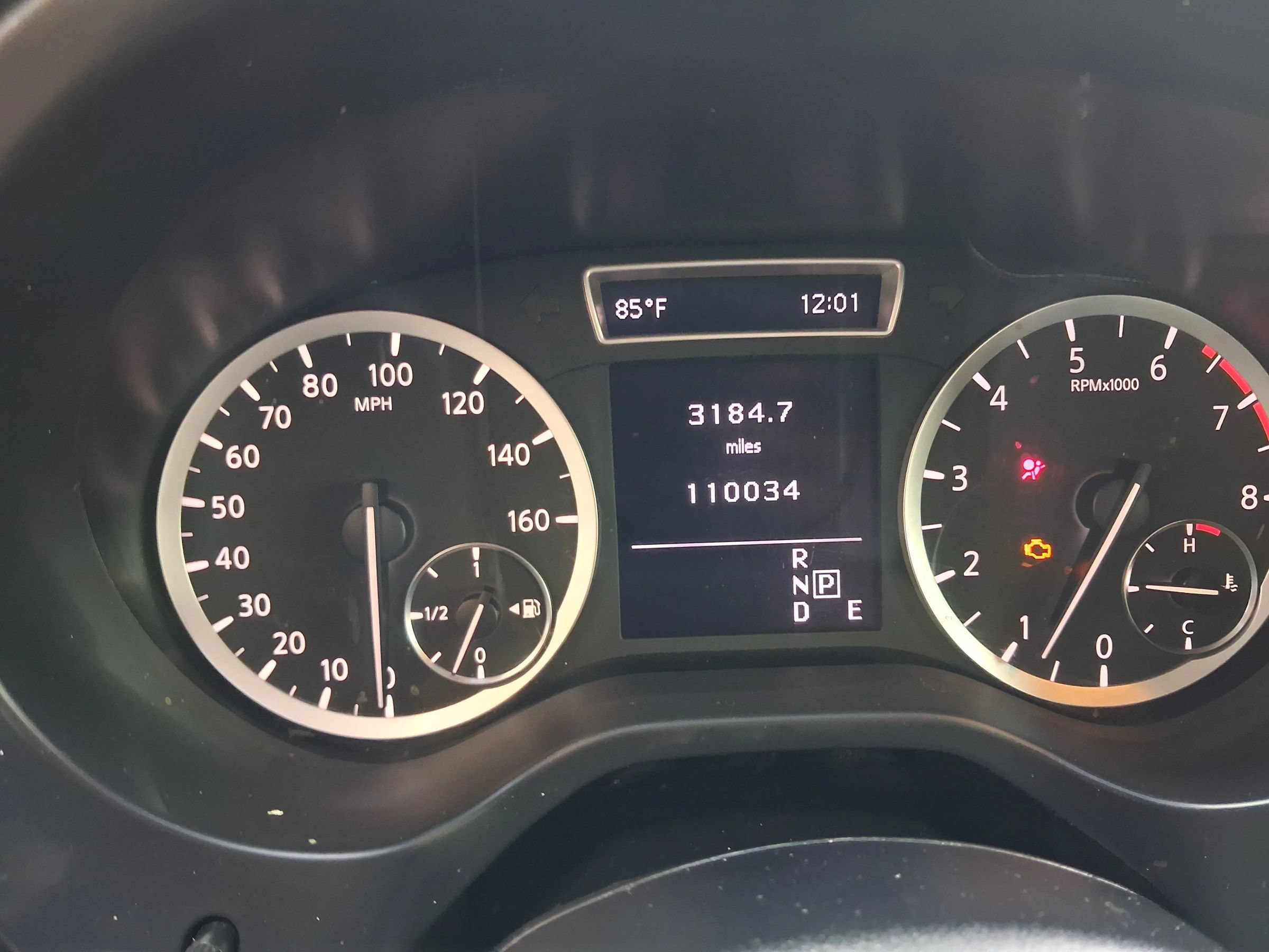 Used 2018 INFINITI QX30 AWD image 6